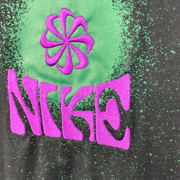 Nike Womens T-Shirt Loose Fit Size Large - Picture 3 of 13